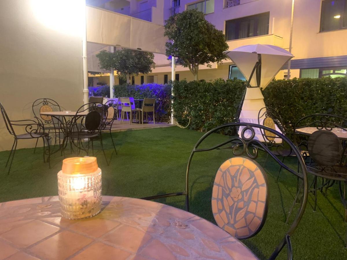 Hotel Des Bains Cattolica Eksteriør billede