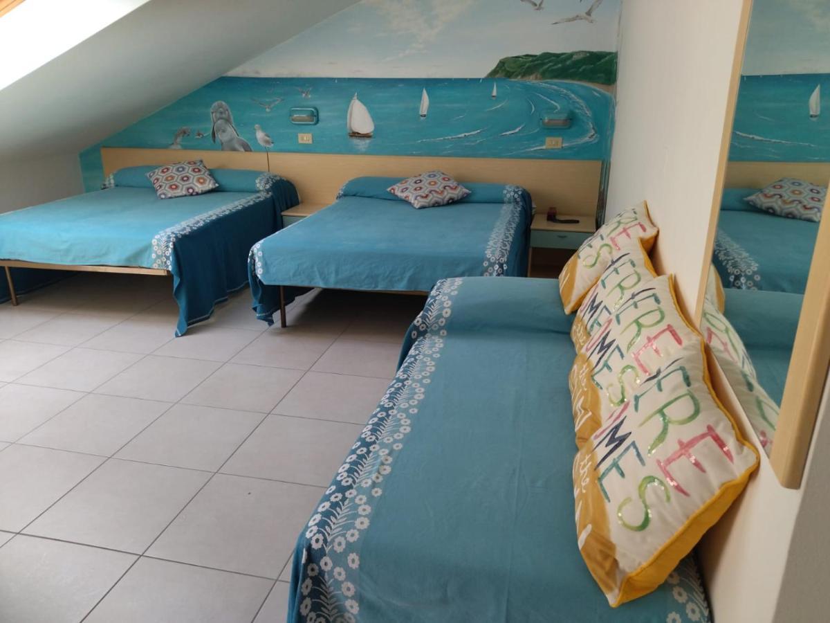 Hotel Des Bains Cattolica Eksteriør billede