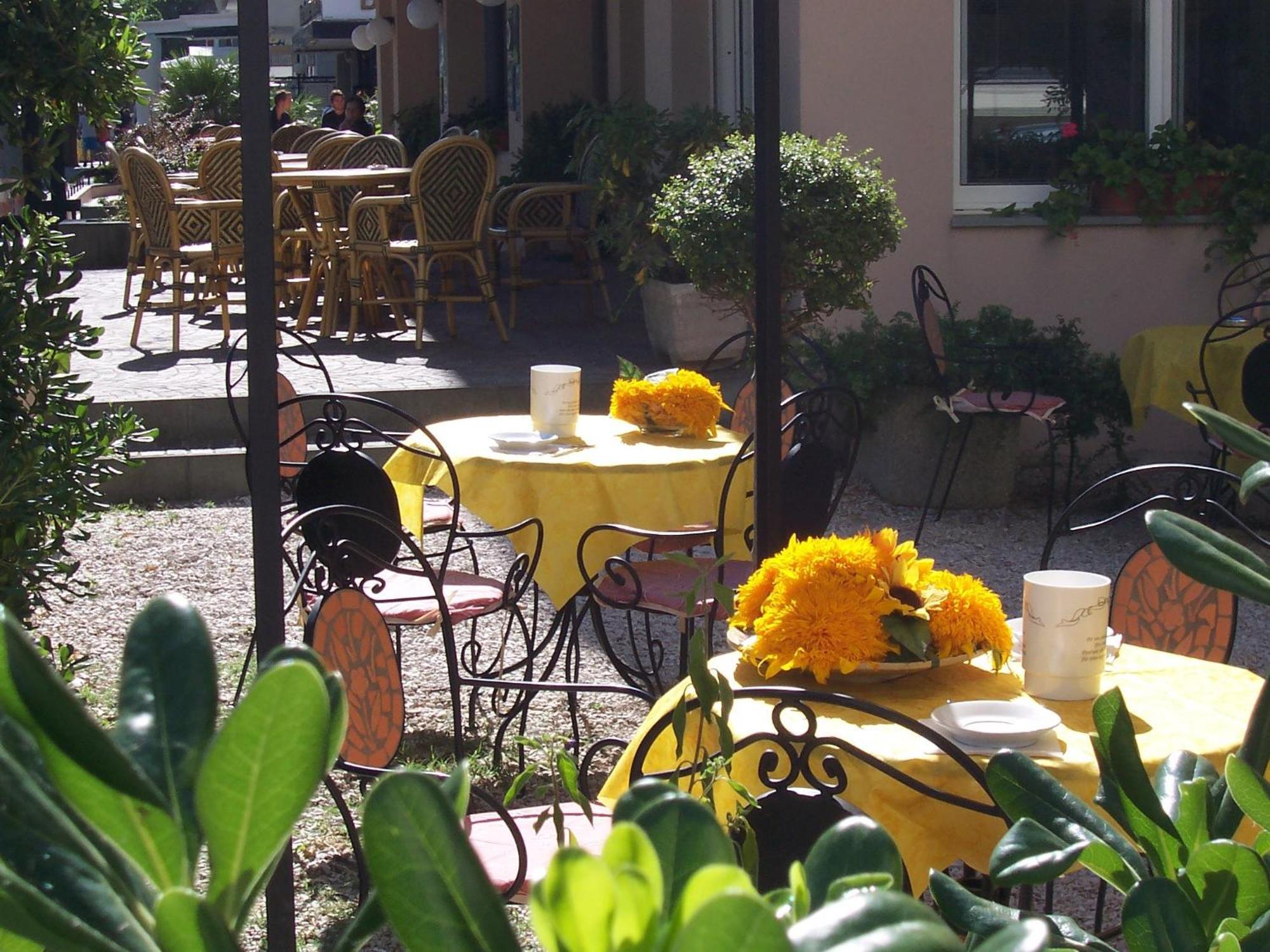 Hotel Des Bains Cattolica Eksteriør billede