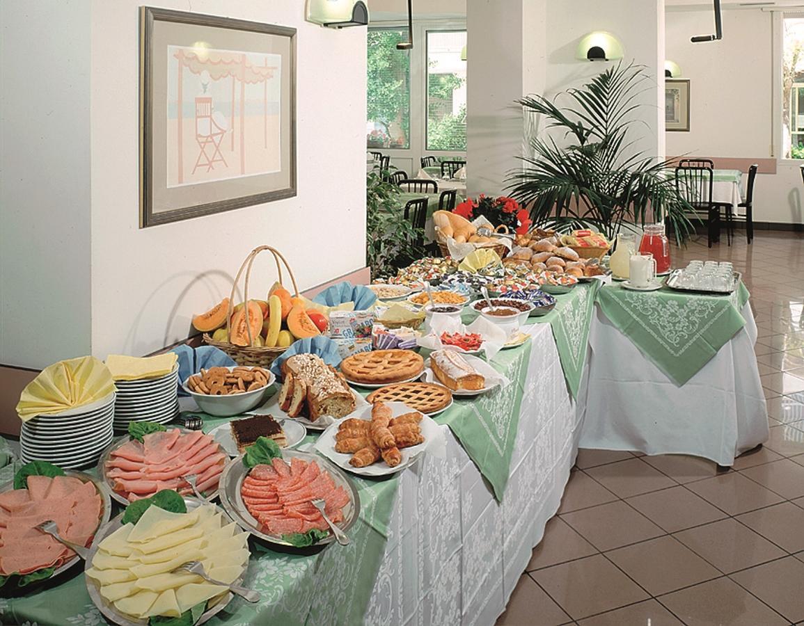 Hotel Des Bains Cattolica Eksteriør billede